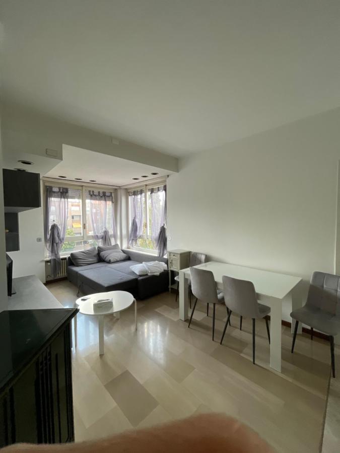 Lovely Apartment In Gallarate Exterior photo